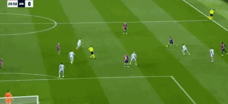 马竞-巴萨。佩德里和加维配合后首开纪录（30‘），加维的做球太写意了。巴萨6号和