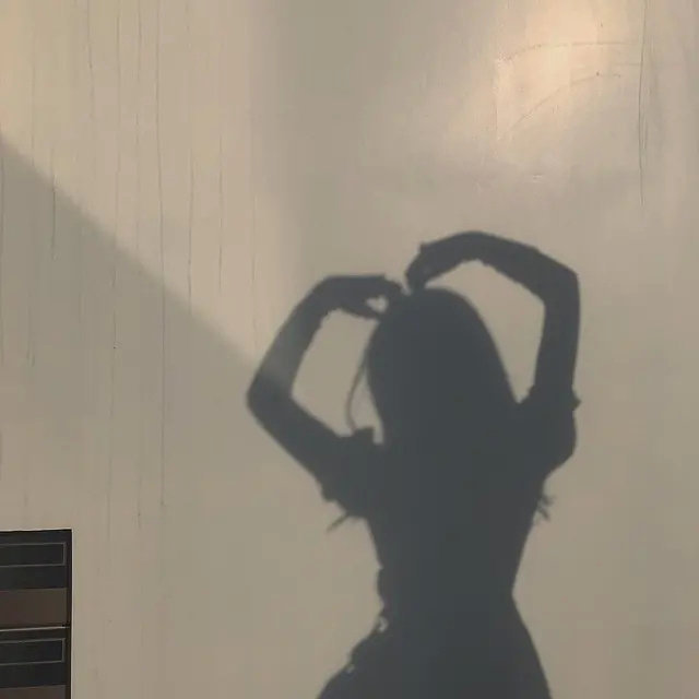 -不负光阴，不负自己，不负被爱，不负所爱。 