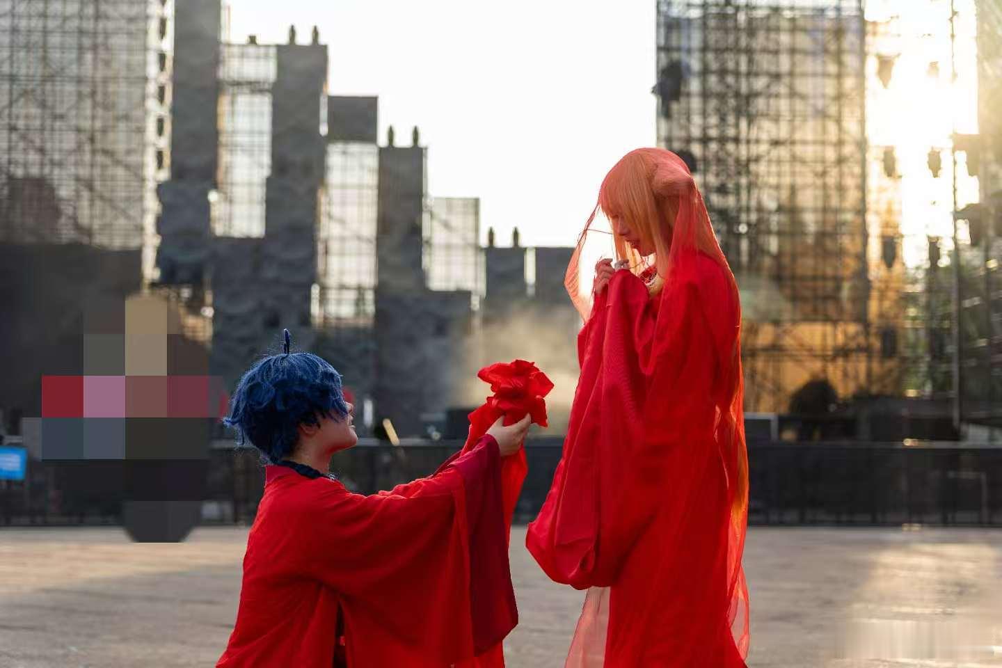 一代人有一代人的求婚bgm化身涂山红红与东方月初，在《打上花火》里求婚，钢筋混凝
