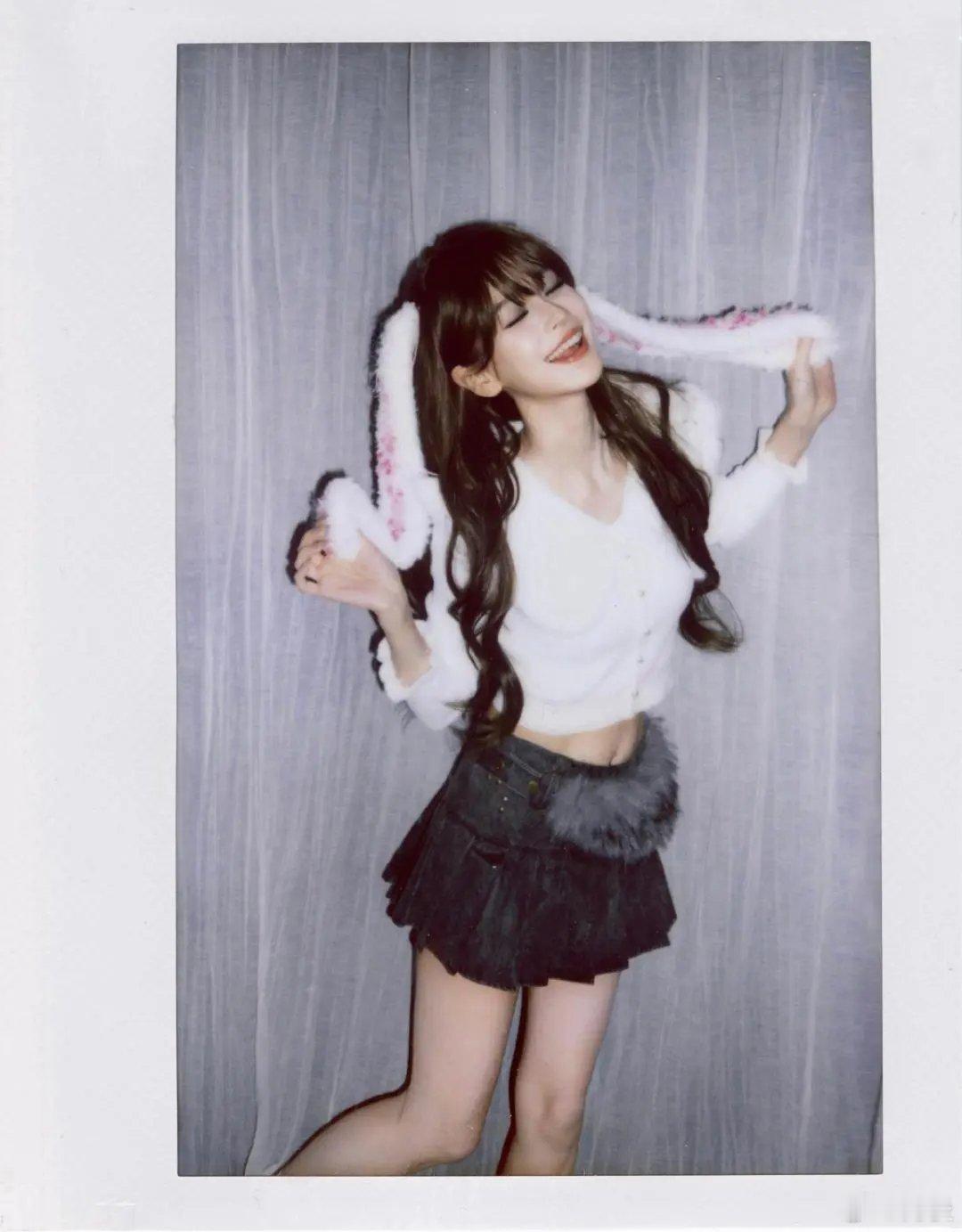 Angelababy兔耳朵撕拉片女神你如此美萌 