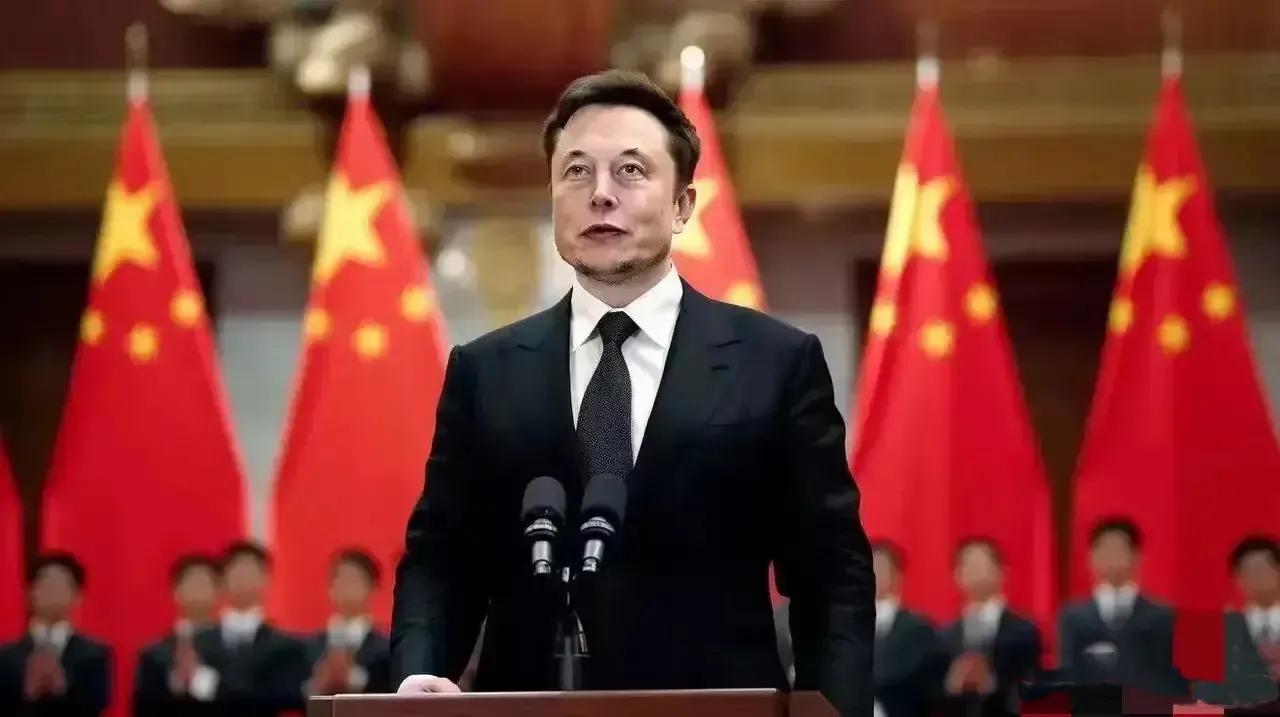 为摄影师点赞，加鸡腿[赞]
马斯克、马克龙在红旗下讲得气震山河！一个反对“脱钩断