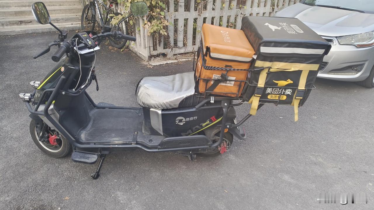 这你得问问美团[耶]合作商各个省份都有，偷税漏税，骑手一个月，一万多，一毛钱没有