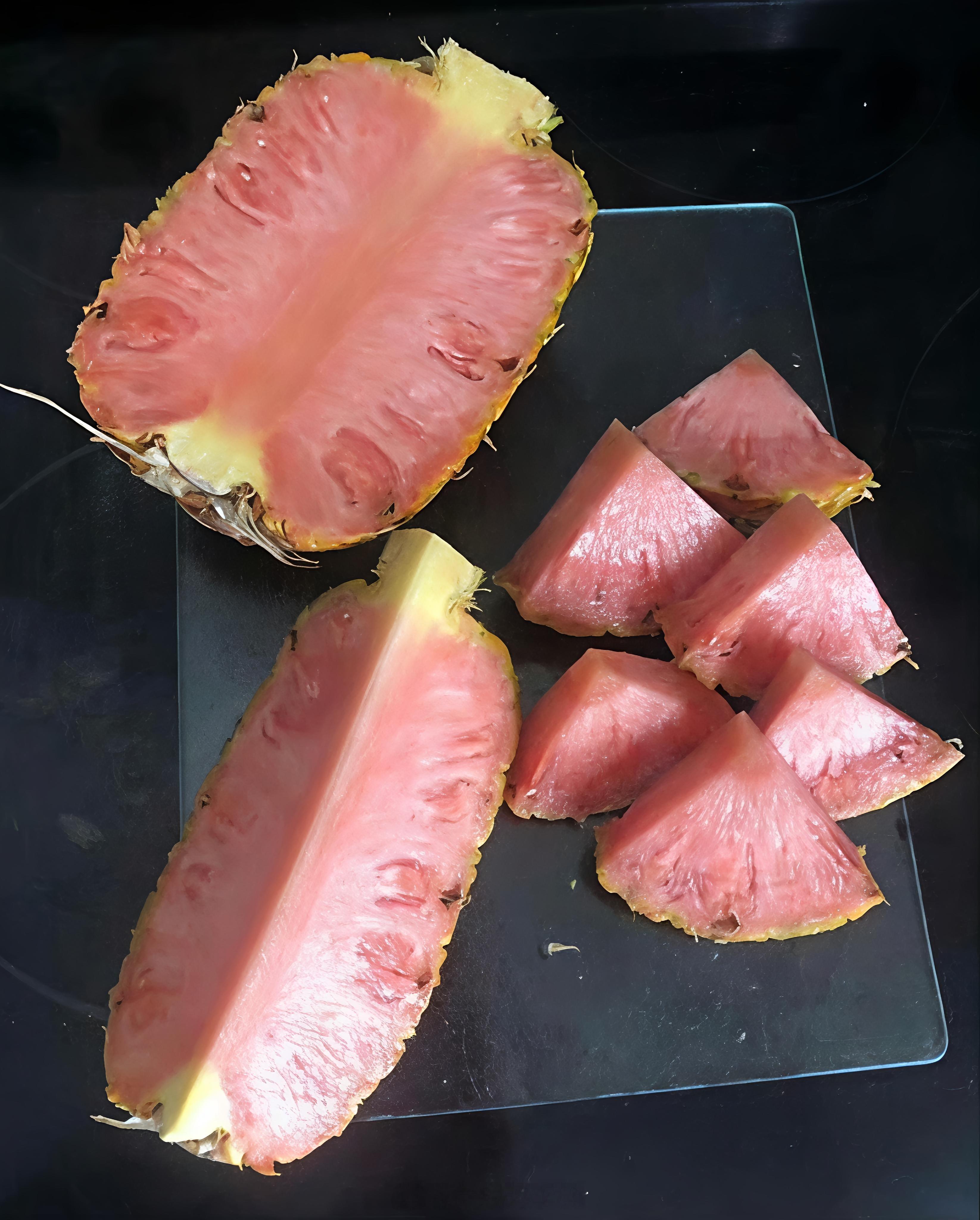 800元一个粉菠萝是收颜色税吗肯定有吃得起的，一定不是我我绝对舍不得花这么多钱就