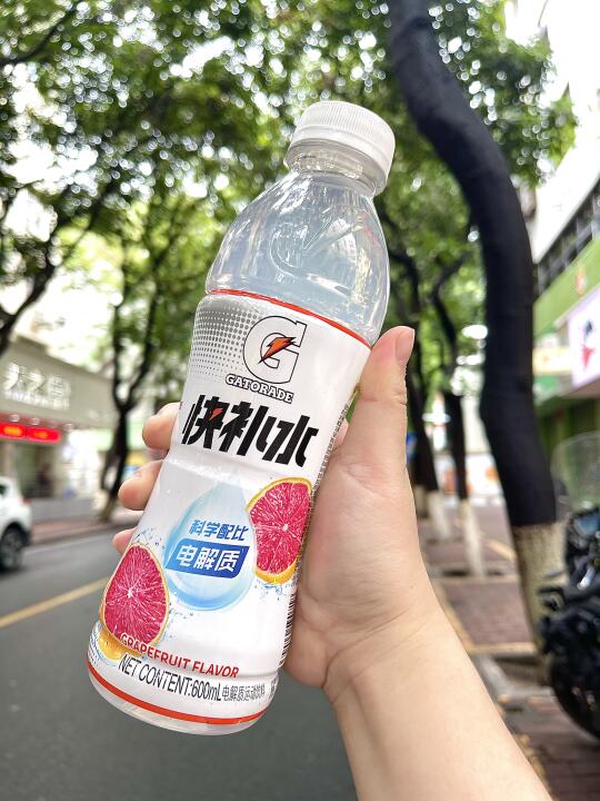夏季救命水？佳得乐爽到天灵盖