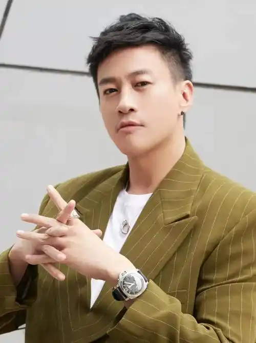 极氪回应网友建议何润东代言咱就是说，网友让西楚霸王代言新公路之王，这建议太绝了！