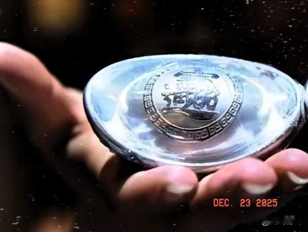 管控稀土不是终点！我们还要继续管控白银！已经确定，我们将从2026年1月1日起，