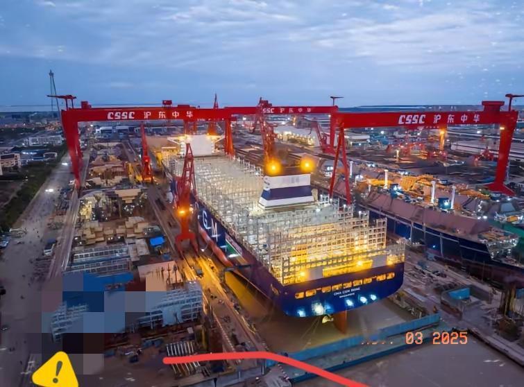 40艘大单直接砸向中国，年初韩国造船业拿到了全球62%的订单，韩媒马上狂欢，还扬