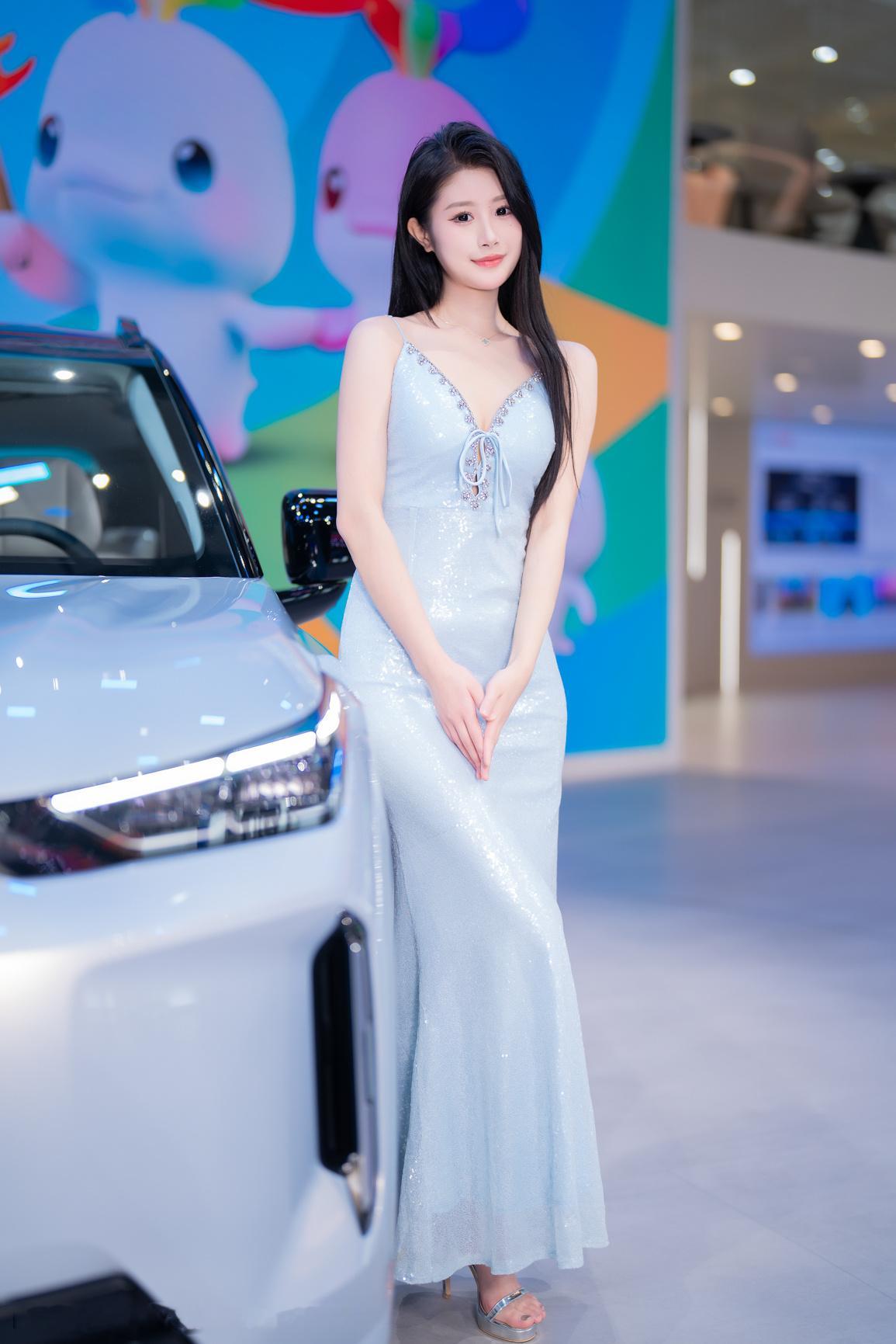 聆听猎人的车展日记聆听在广州国际车展猎人与车展 2025 广州国际车展想把图片带