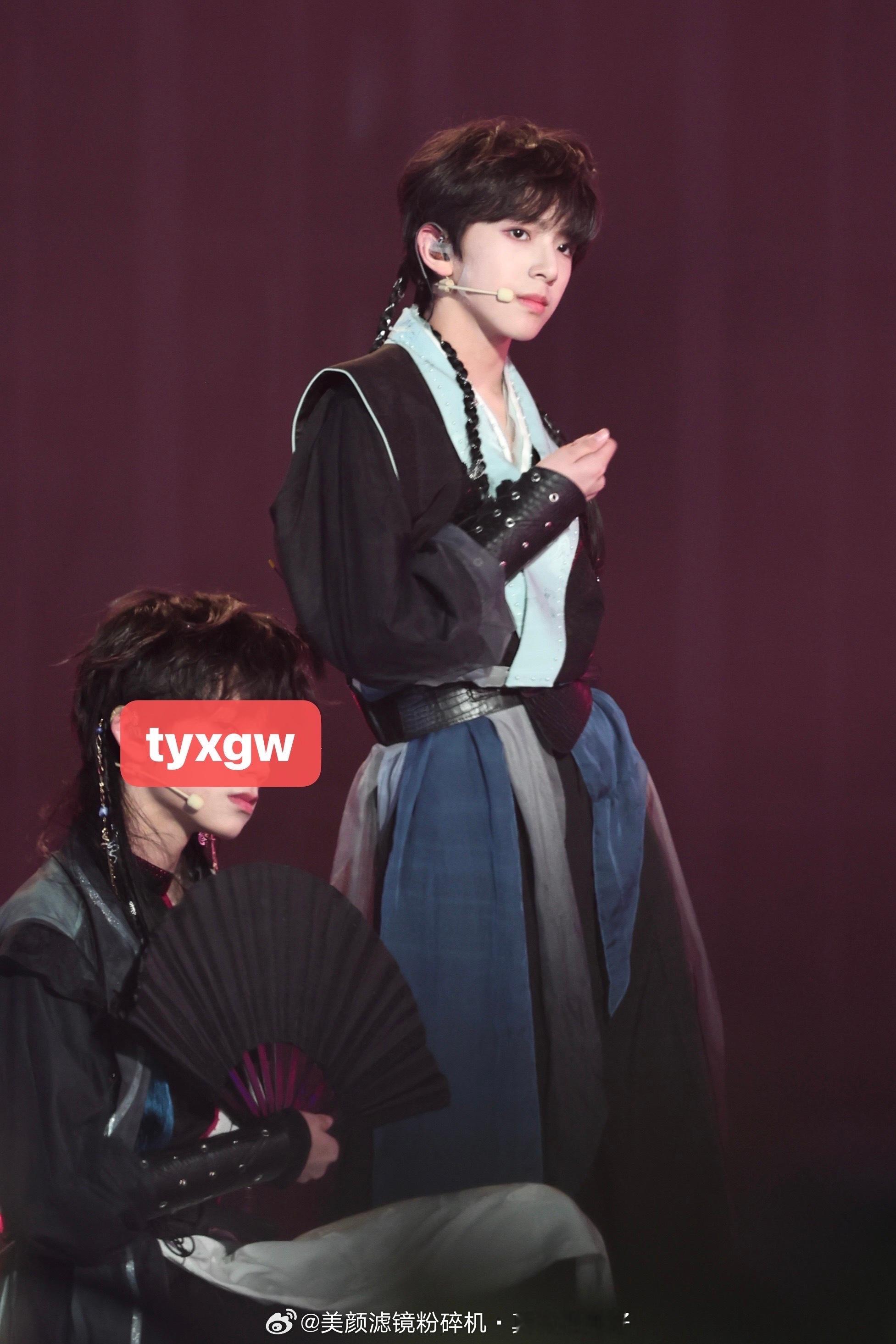 陈浚铭TF家族新音舞台饭拍生图 （稿主自摄，参数最后一张） 