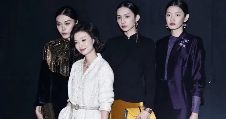“盯上50岁姐姐”，她入淘一年成交破亿，登上时装周