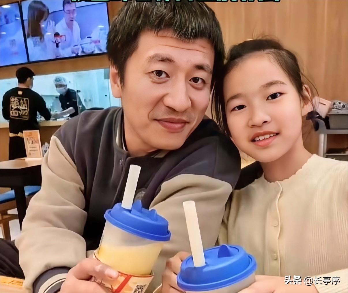 有网友爆料张雪峰立过遗嘱了！

父爱如山，可惜却没有陪伴孩子走到最后！

网传张