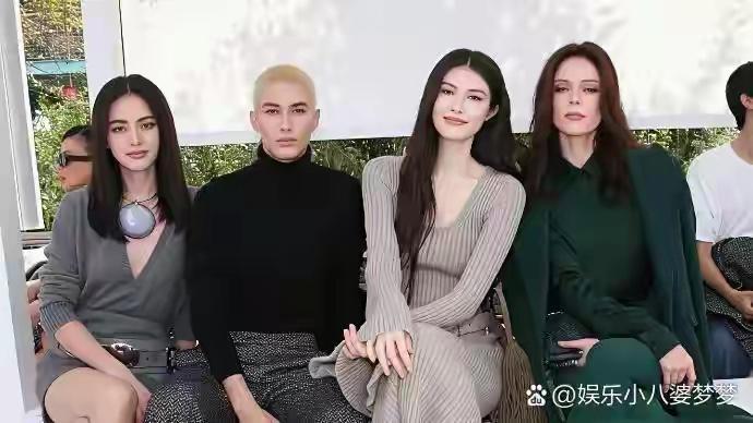 何穗的皮肤不是一般的白，比白人的肤色还要白啊。 