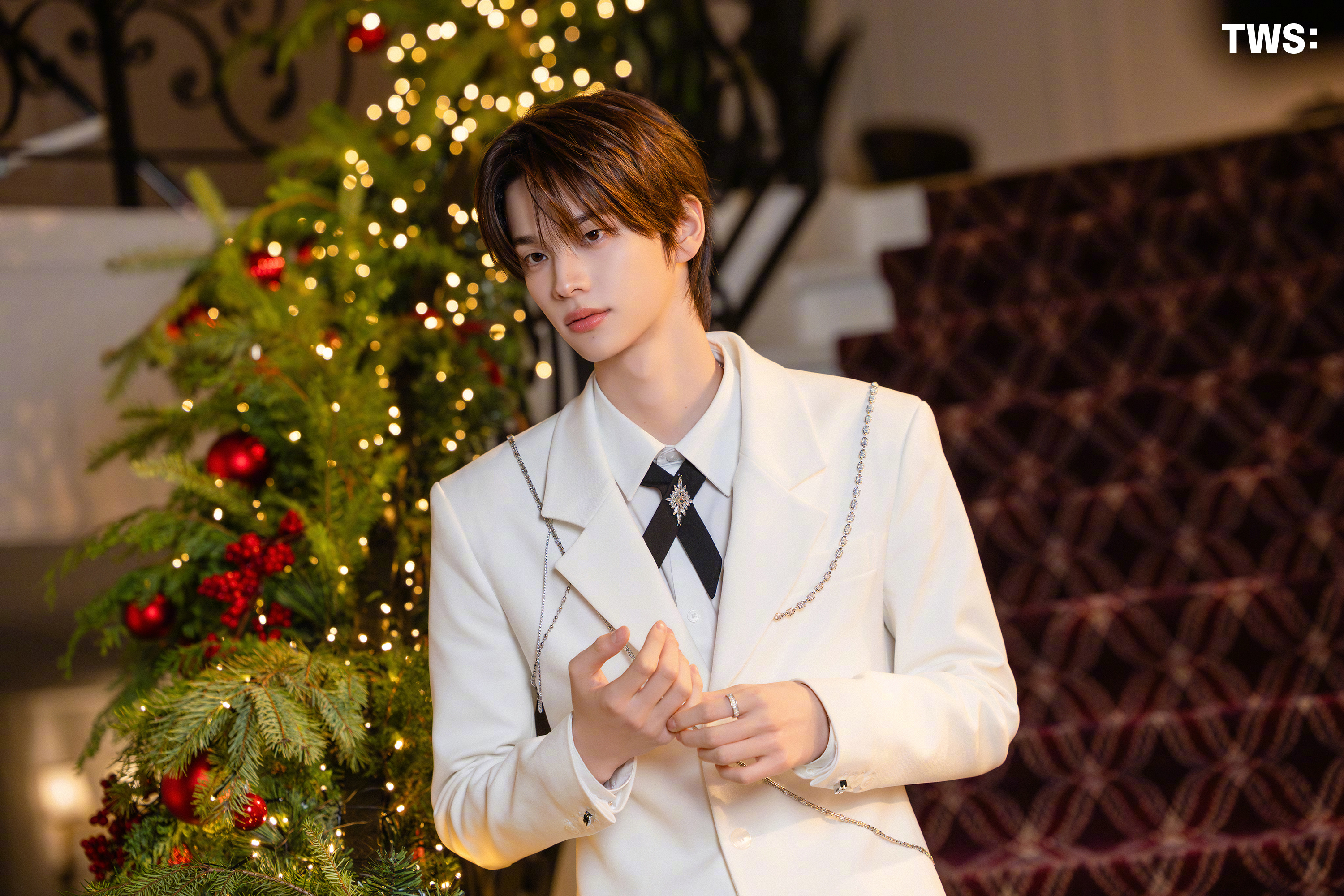 【Theqoo】TWS 'Snow Prince' Live Clip Phot