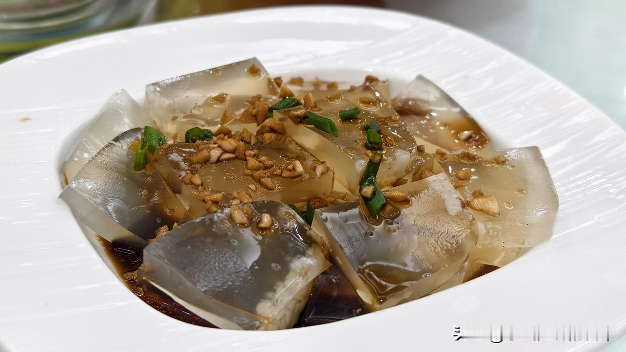 以前总以为山西菜只有面和醋，能有啥花样？没想到还有这么多吃法。我最讨厌的就是醋了