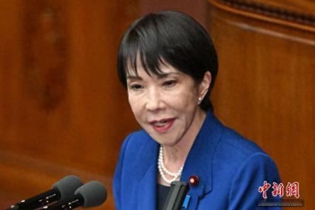 奉劝所有中国人，大家一定要做好心理准备。央视通过新闻联播、军事报道等权威平台发布