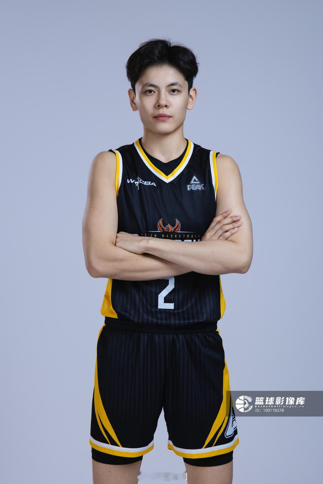 杨舒予打破个人单场得分记录 38分，厉害啊 