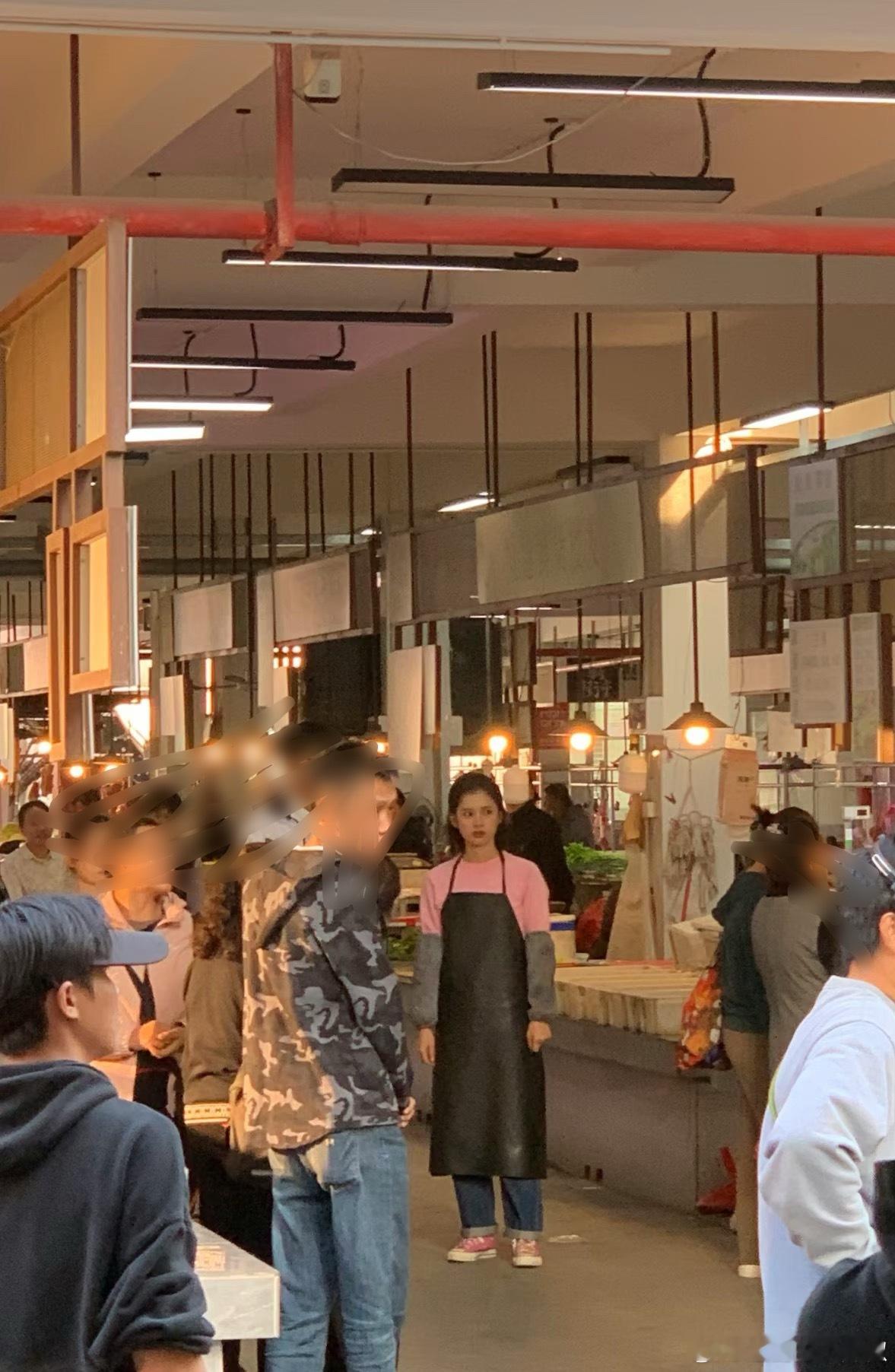 嘛呀，张婧仪这剧好接地气毫无违和感，妆造真的太朴实了 