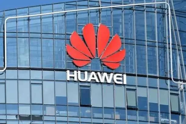 总统亲自代言，华为赚翻了。此前一直被网友们戏称为华为全球代言人的雷蒙多，如今也被
