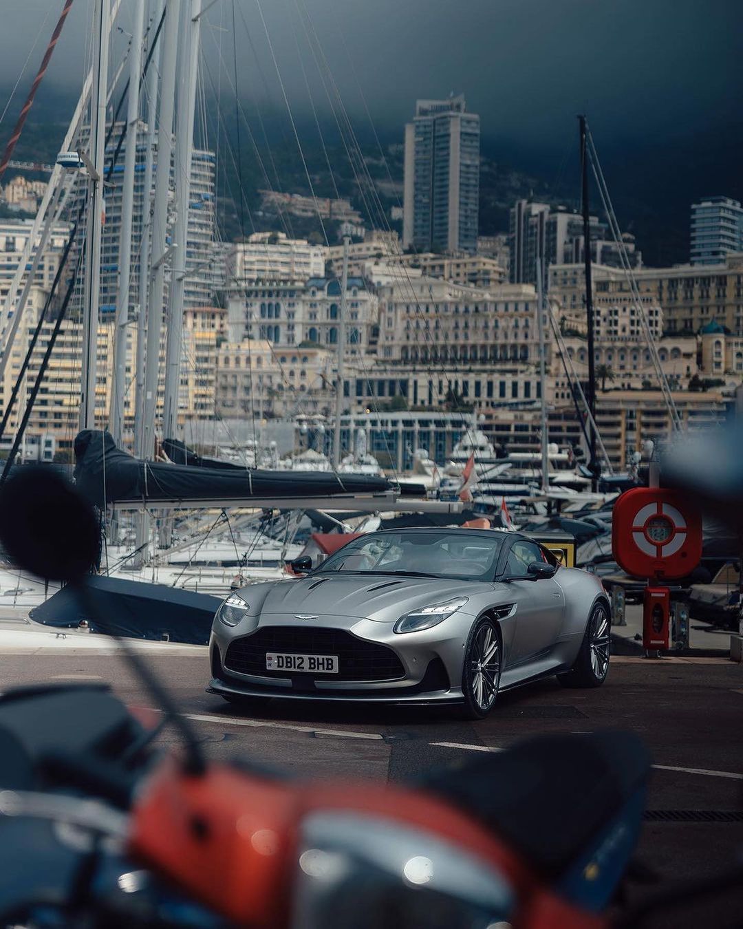 阿斯顿·马丁 DB12#阿斯顿马丁##豪车超跑# (📸：JACOB RIGLI