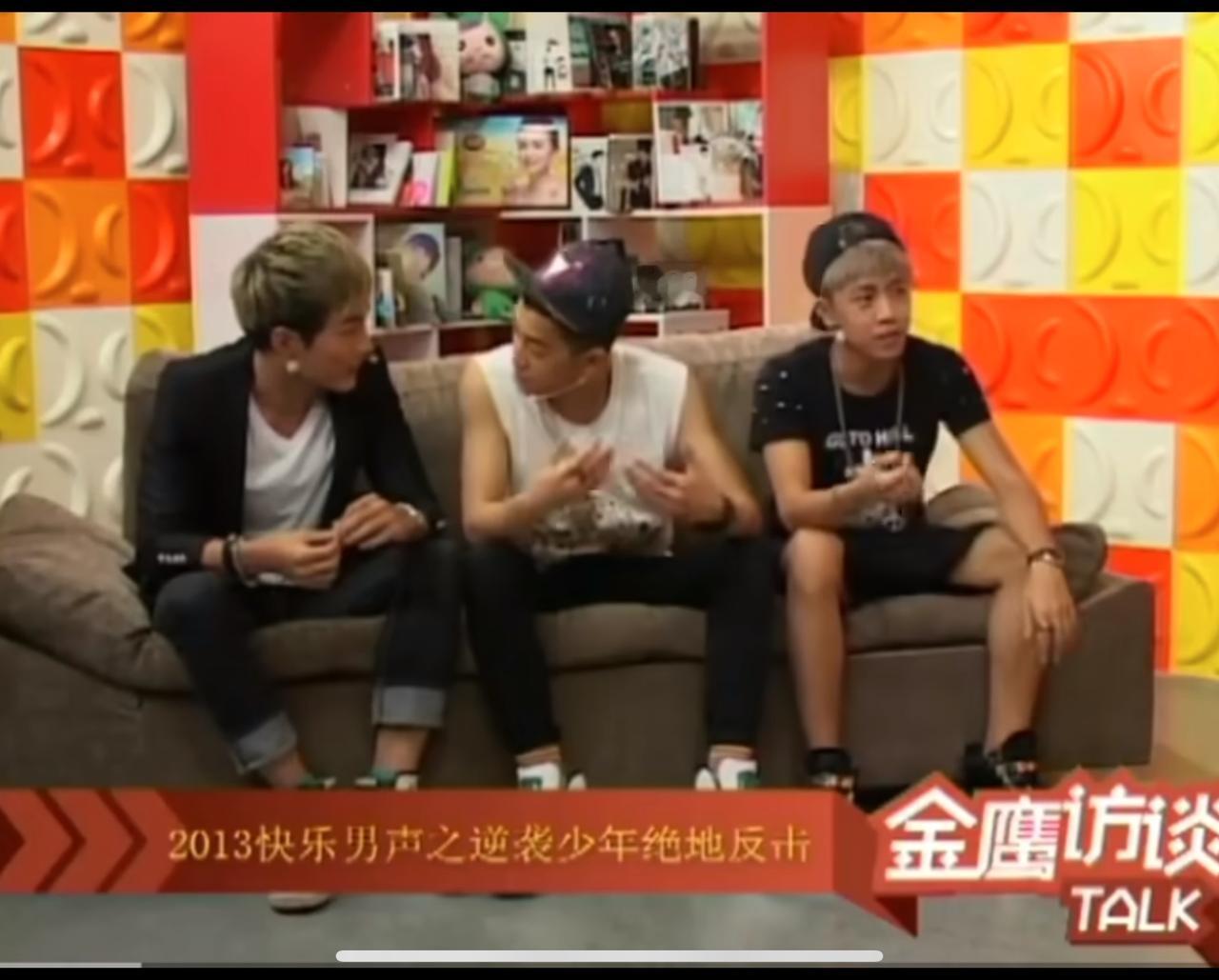 小花说小于是“花瓶”

好朋友之间这样说，

真的好吗？

在一档综艺节目中，邀