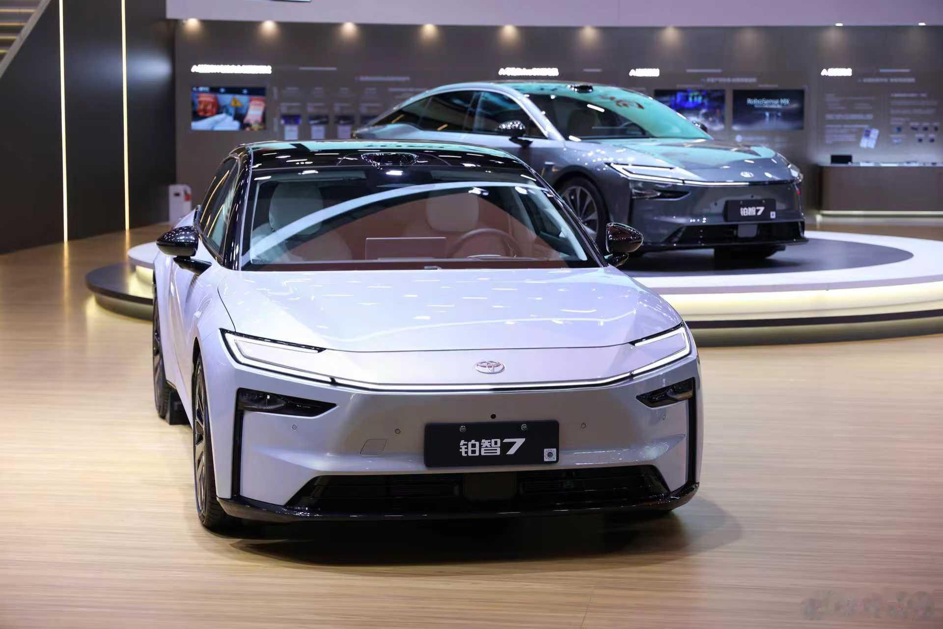 12月19日，被誉为“设计界奥斯卡”的CMF 国际设计奖正式颁布，广汽丰田铂智 