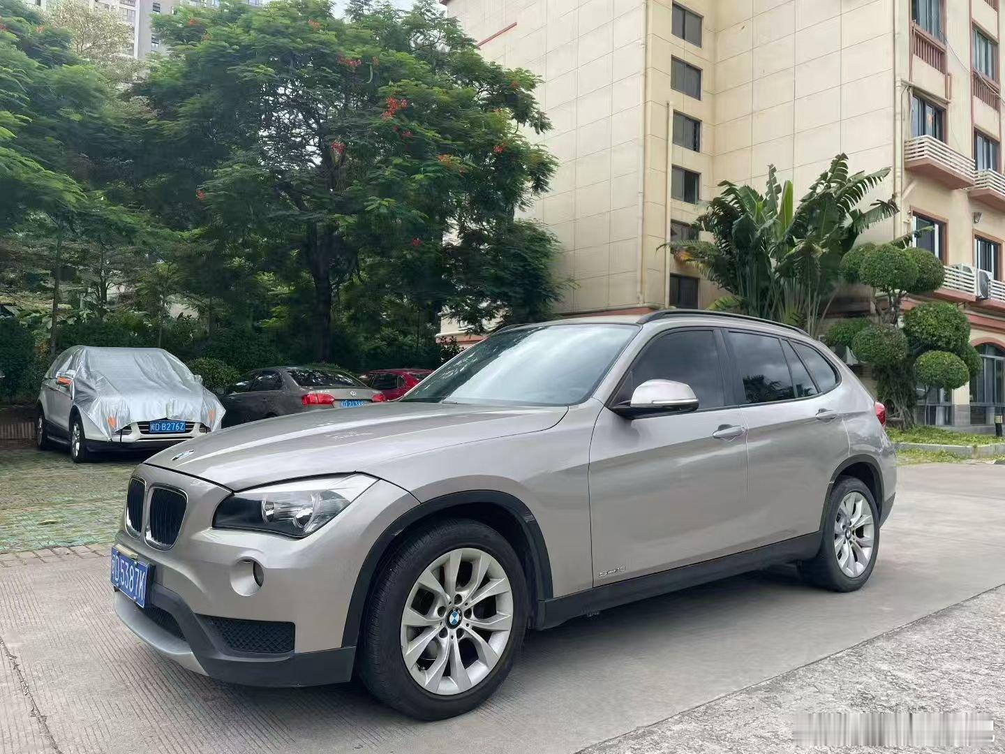 2万多的宝马X1卖了，来去岛外送证件 