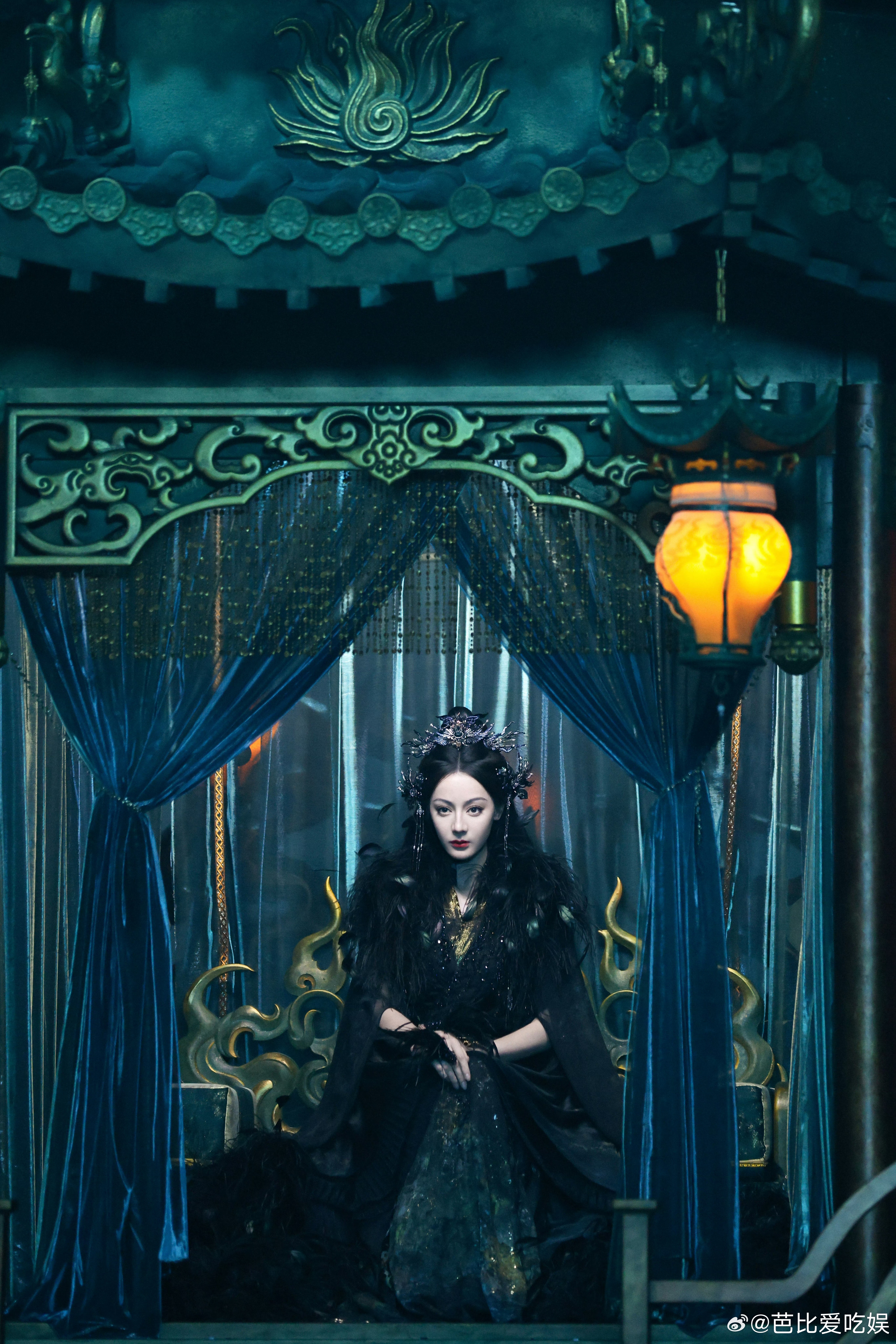 灵主对上班的态度和我们是一致的迪丽热巴也太会演了！贺思慕身为归墟灵主，对上班处理