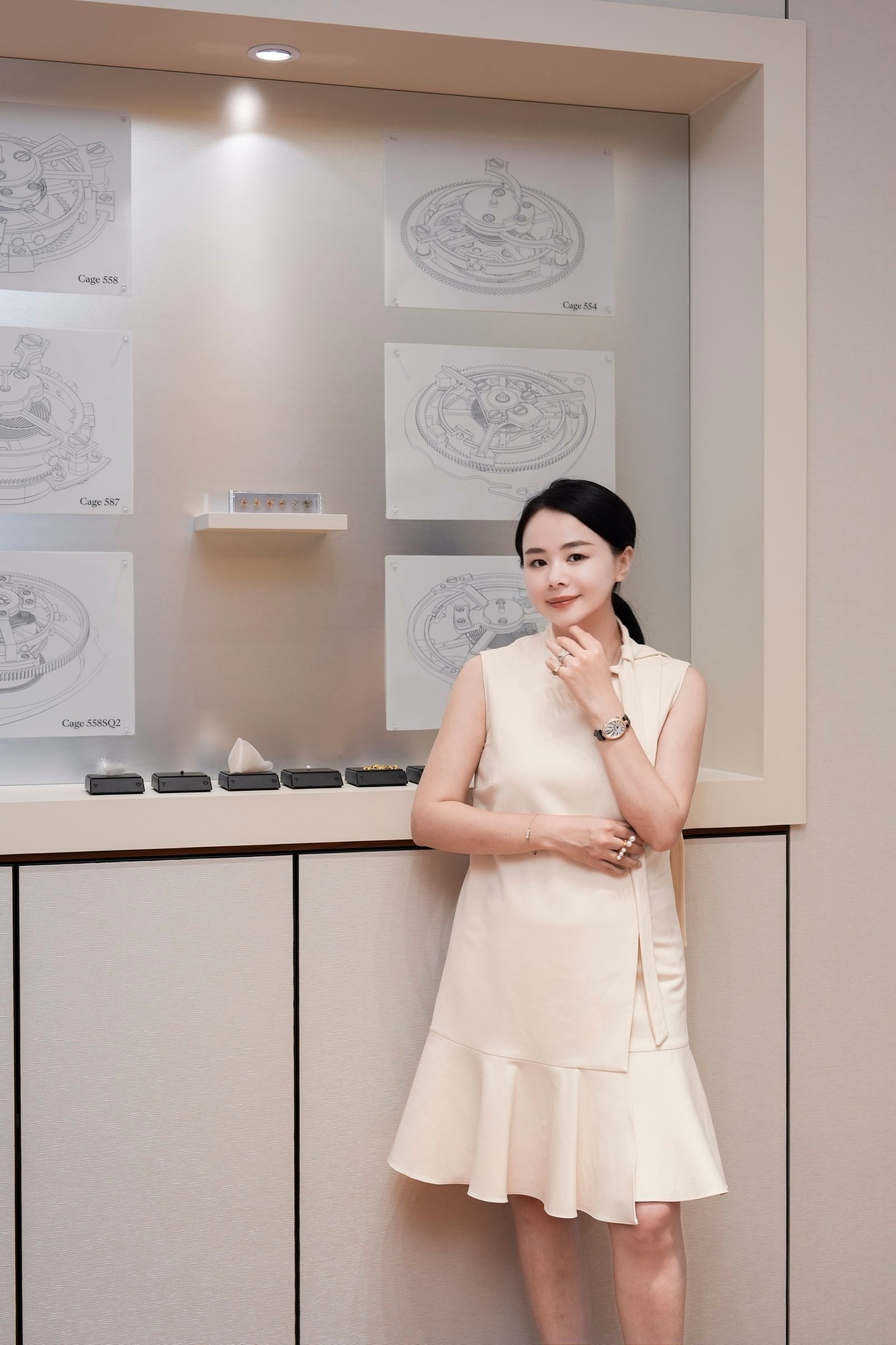宝玑陀飞轮发明225周年，好奇心改变世界陀飞轮发明225周年，在宝玑上海新天地旗