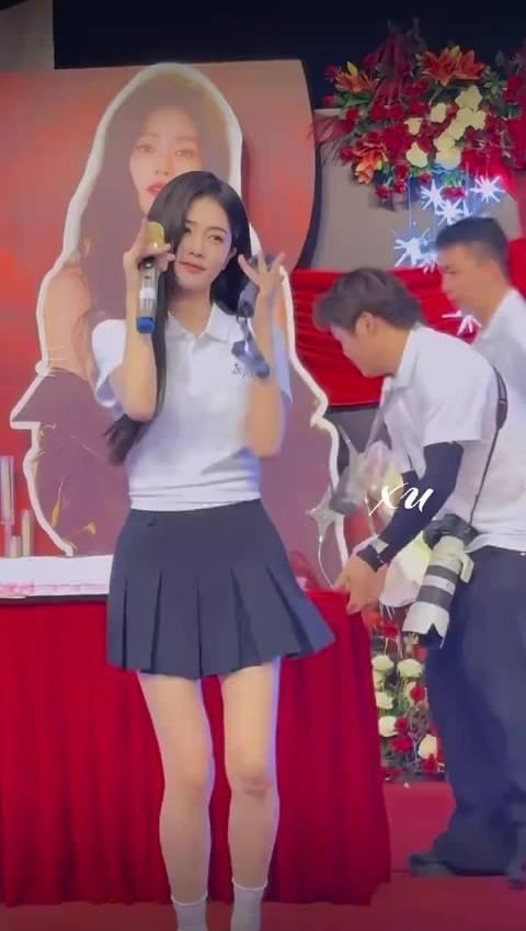 白鹿杀青又跳了《万花筒梦境》，开机也跳了！有始有终的call back，期待早日