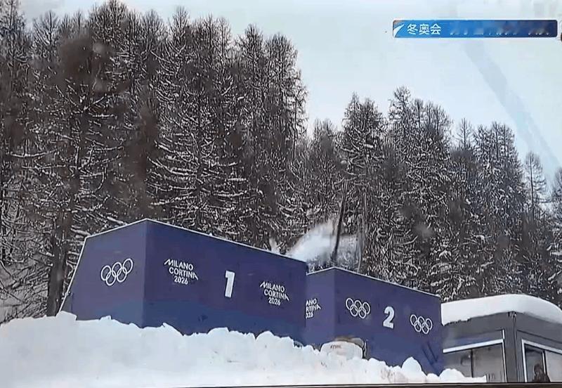 王心迪金牌 米兰冬奥会自由式滑雪男子空中技巧决赛，中国🇨🇳王心迪以132.6