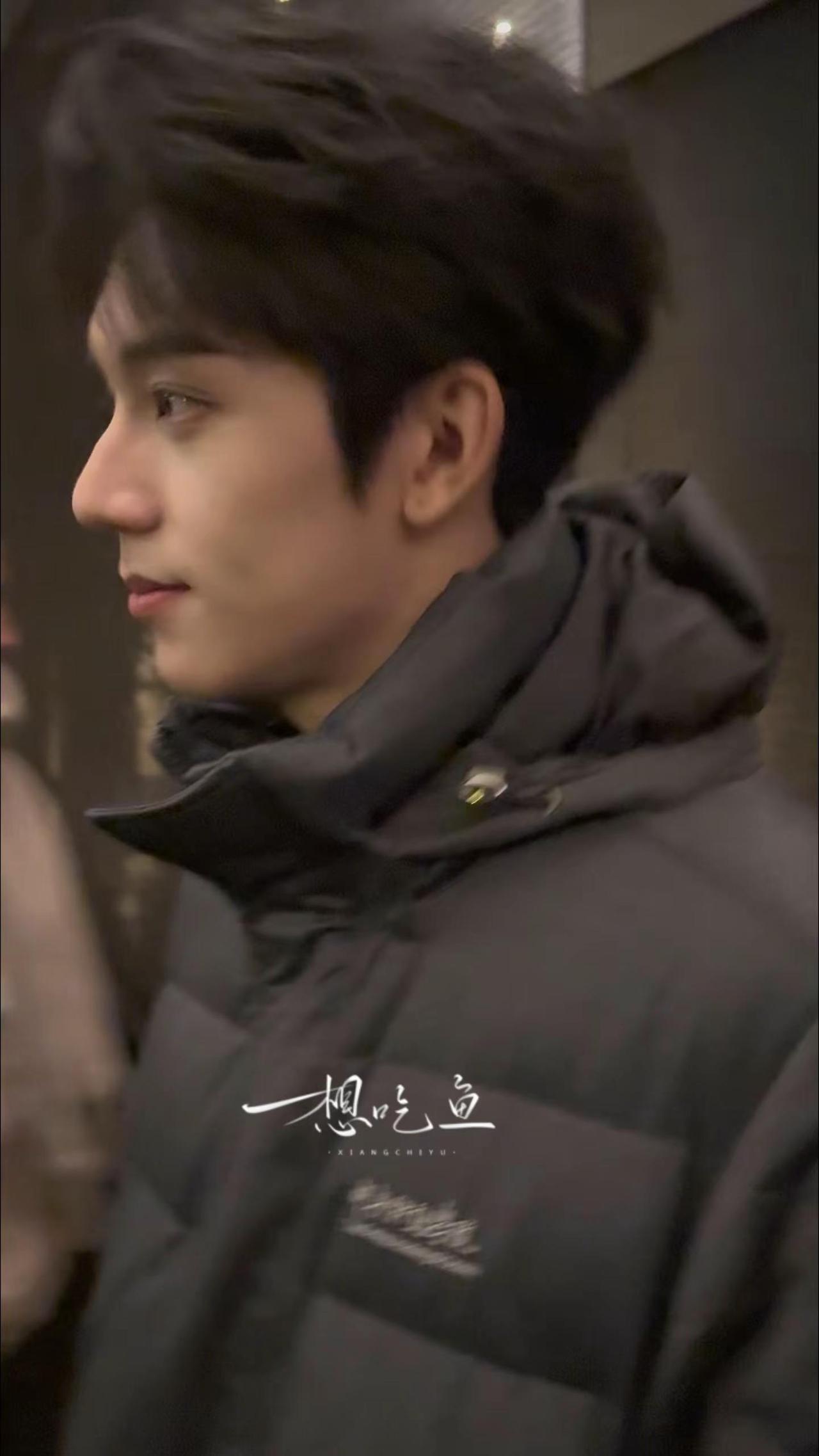 迷人的笑脸吸引视线林沐然 随元青