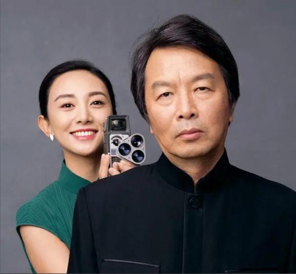 第一笔稿费和太太📜
文坛有一段特别温柔的佳话：很多知名作家人生第一笔稿费，都毫