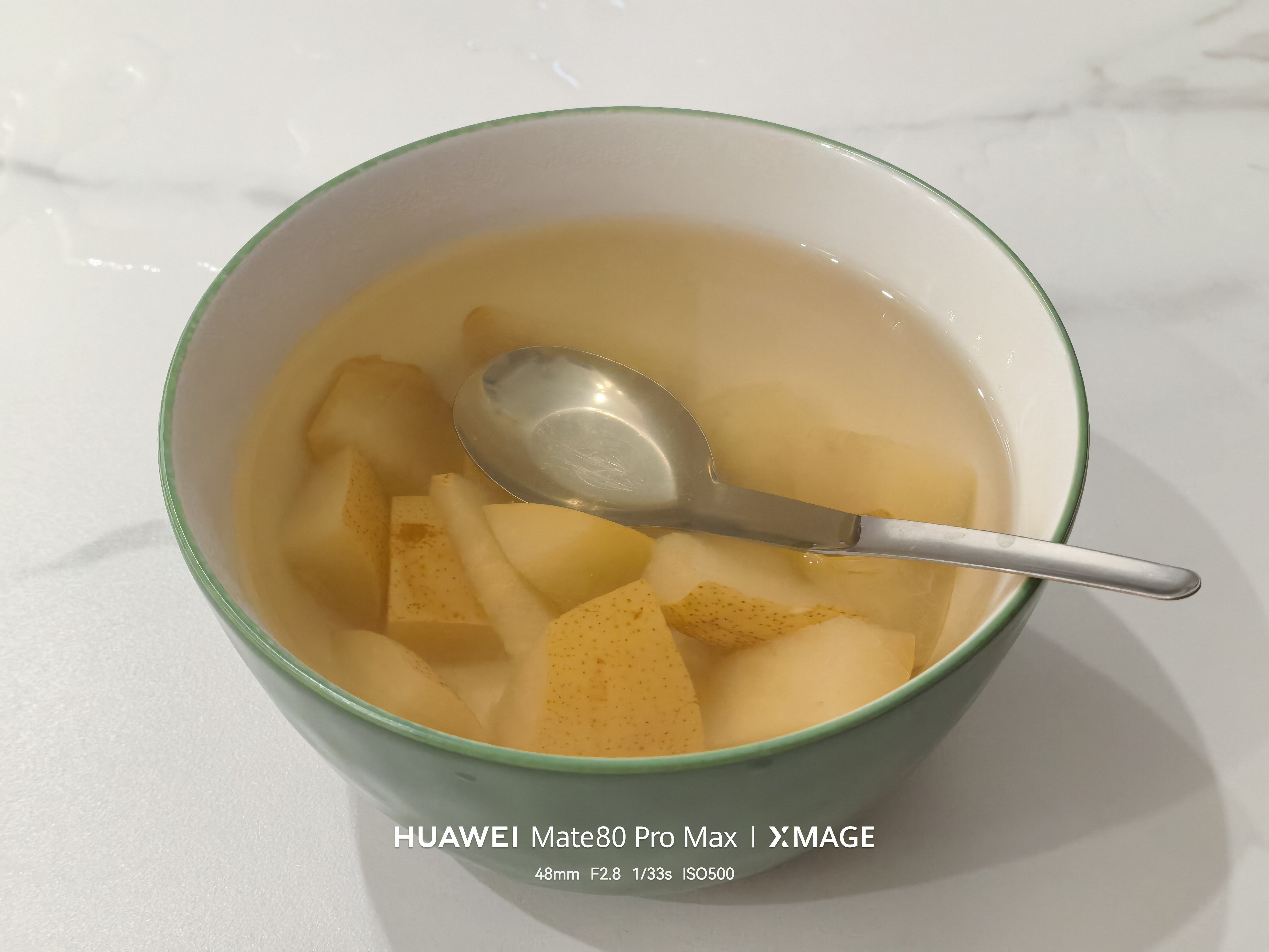 不知道是不是感冒，反正已经难受了9天了。从最开始的刀片嗓、失声，到这两天的干咳（