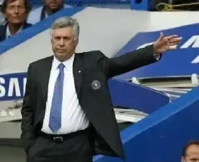 切尔西正在证明，花最多的钱，可能犯最古老的错误。
他们15年换了9个教练，最新一