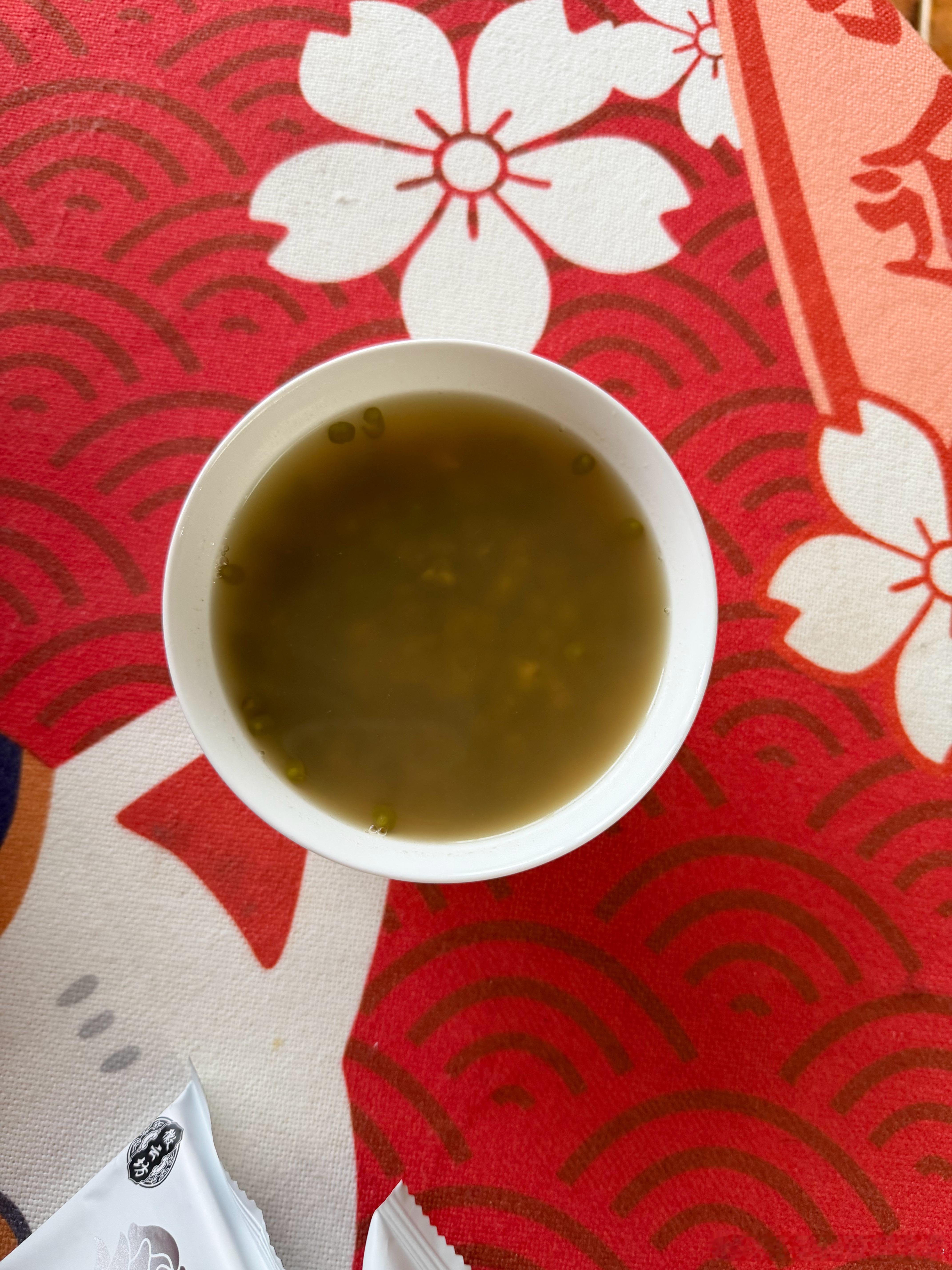 早餐：绿豆汤 