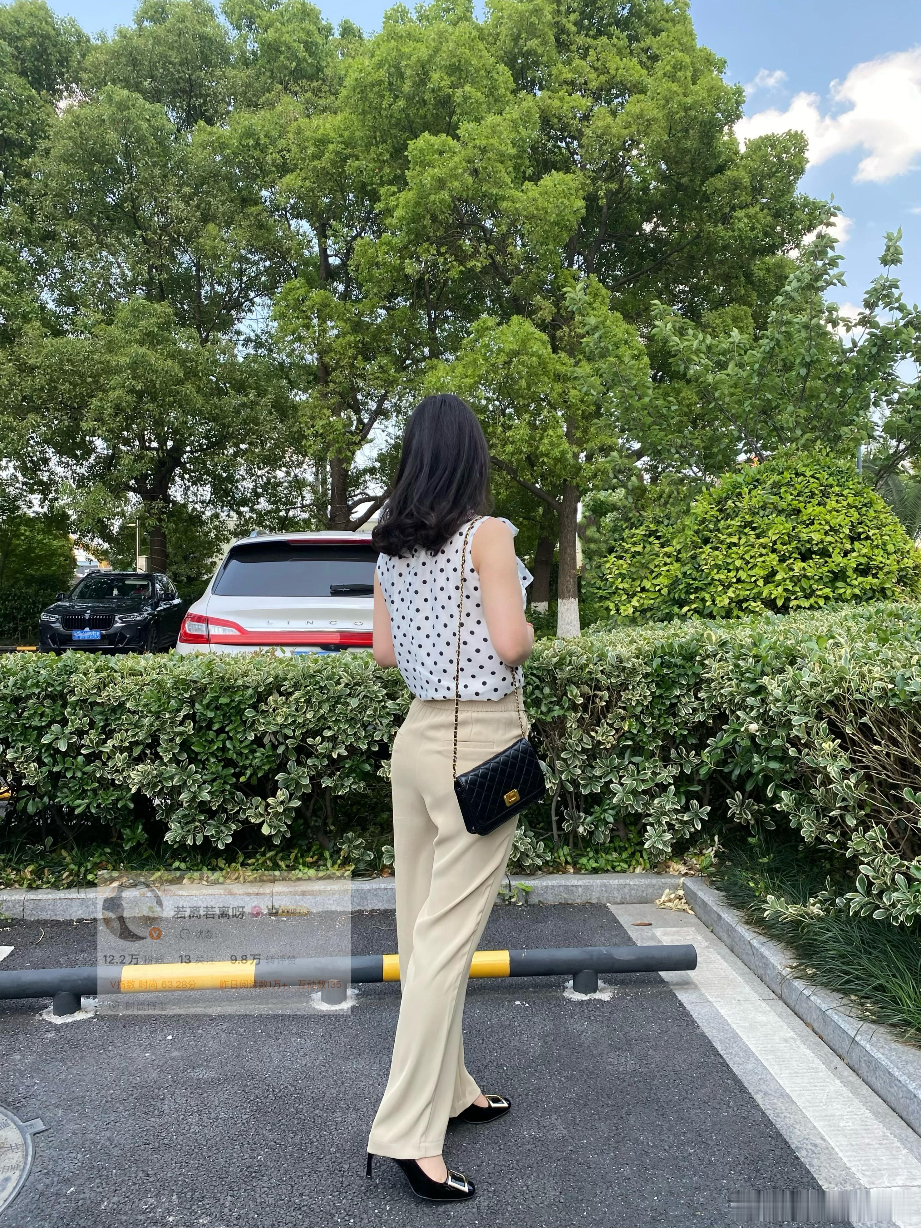 清爽穿搭，拒绝夏天黏腻感🍃夏日穿搭西裤今天穿什么