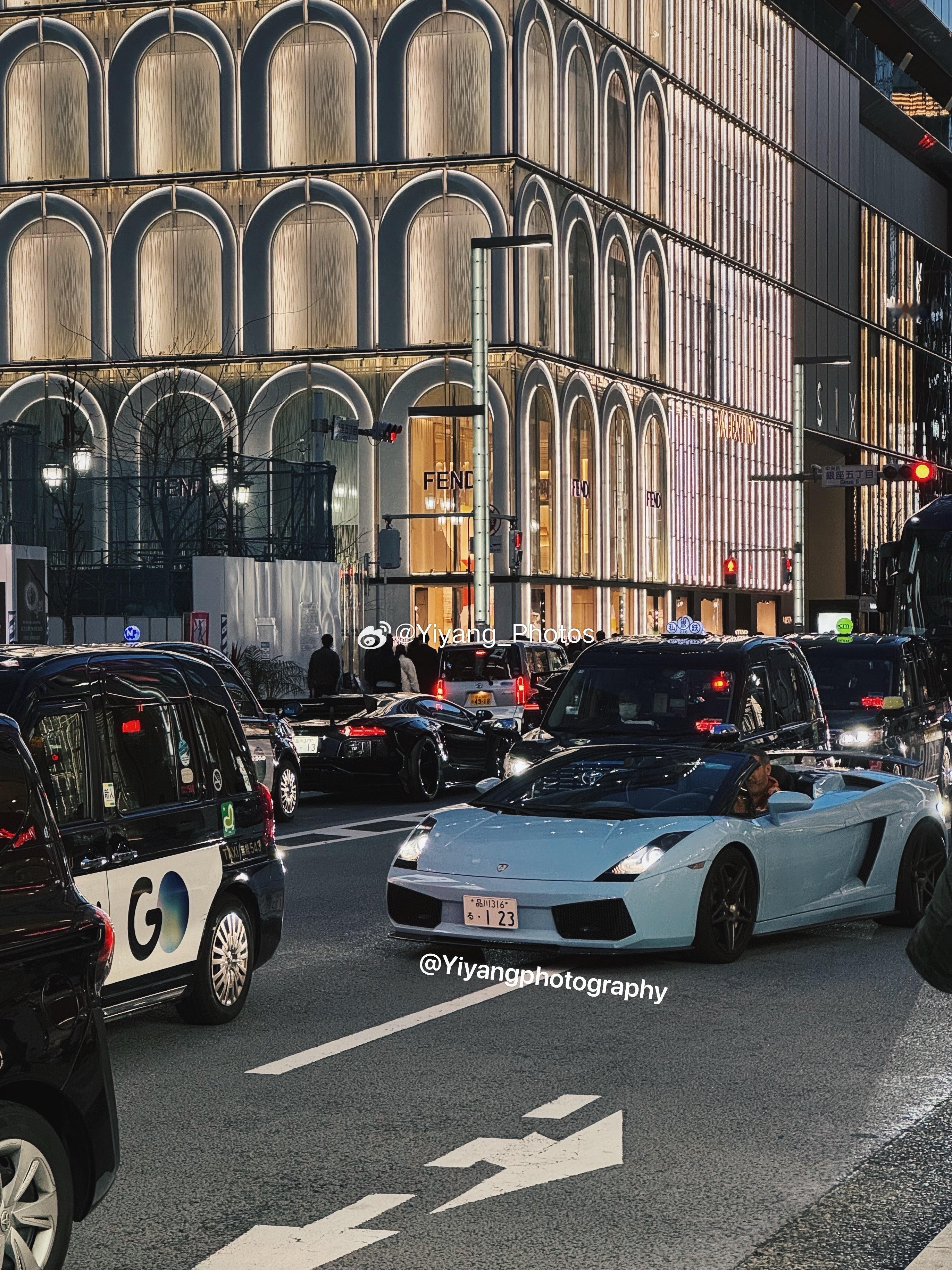 又到了最近遇到的一些车系列时间, 这两天路上偶遇的一些车, 还得是Tokyo  