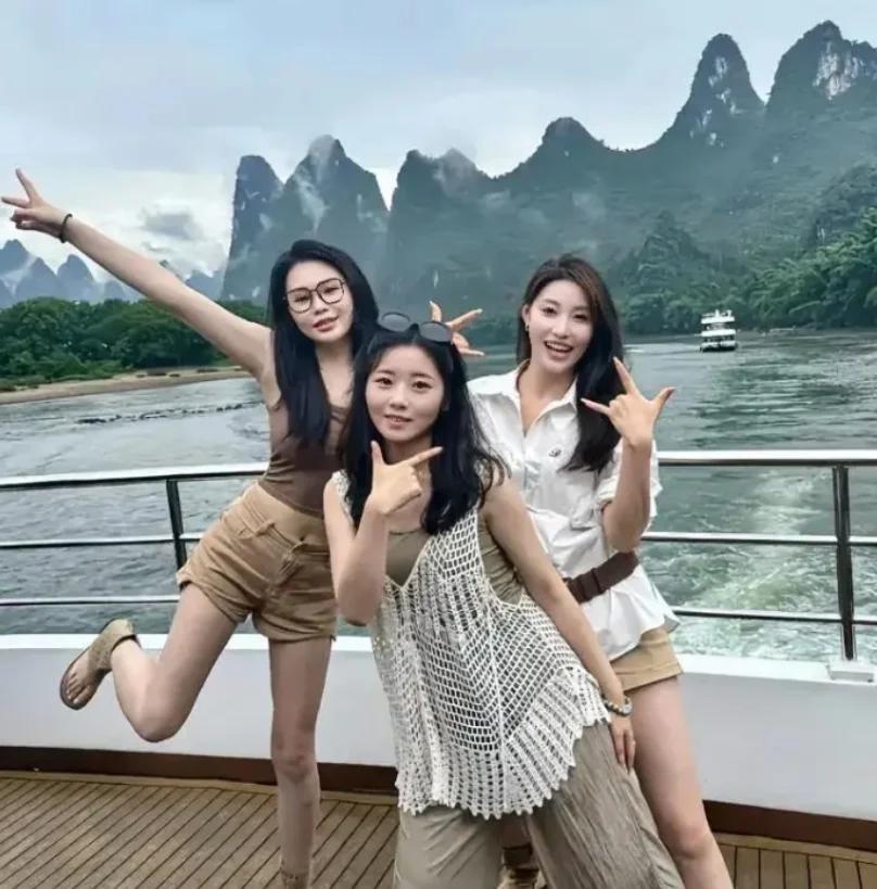 开选吧朋友们！