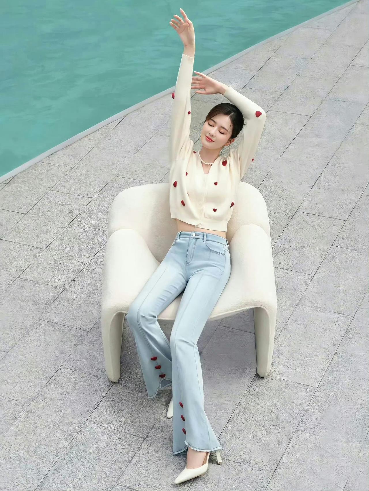 乔欣美腿好身材写真合集