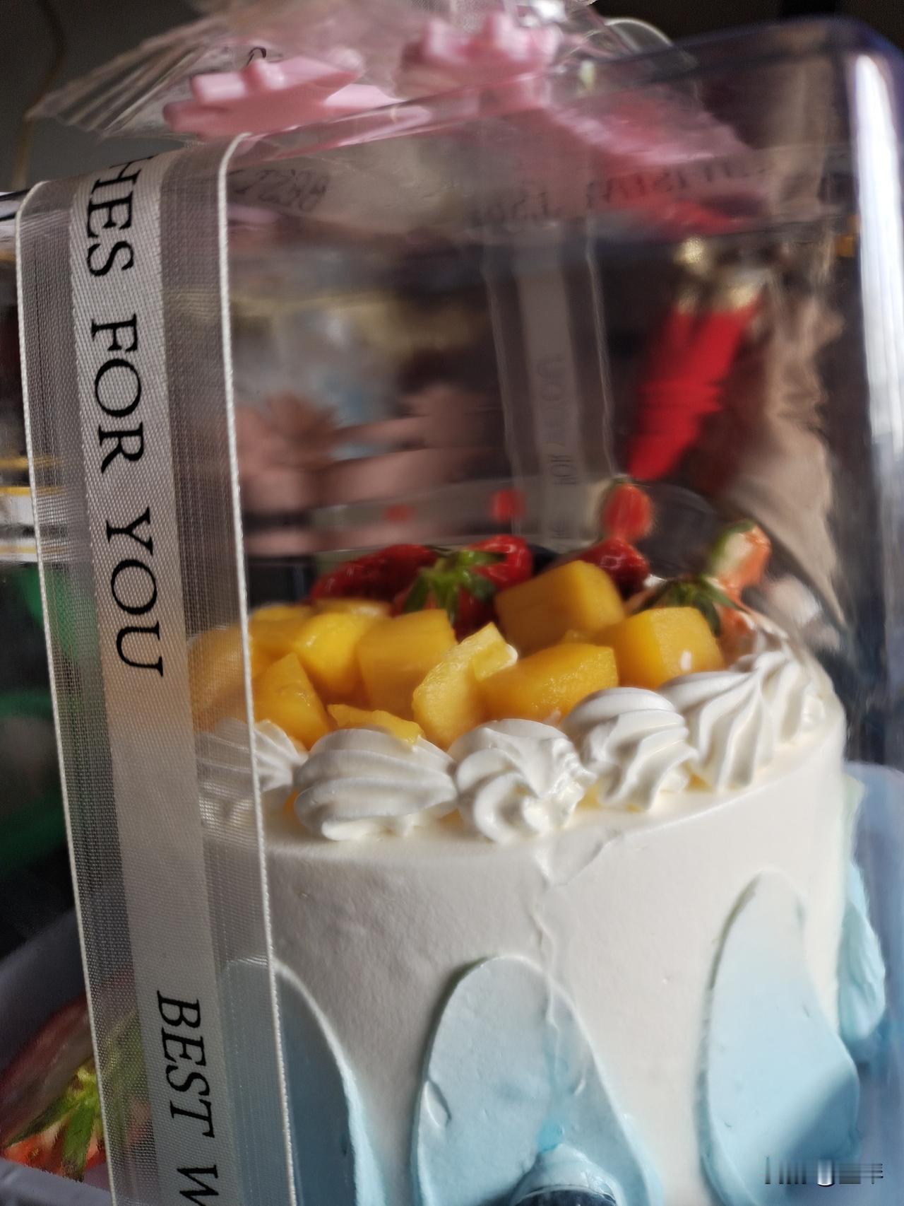 鹧鸪天.生日遣怀
​
​墨琴
​
 
梅雪争春又一辰，风轻云淡自安身。

天高许