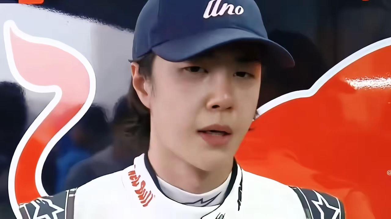 红了眼眶的一博太让人心疼了！💚王一博