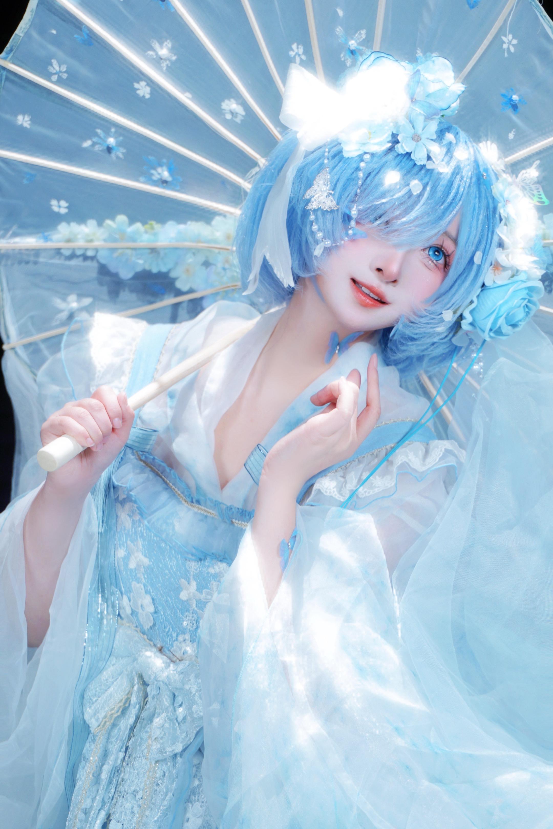 蝶恋花·Rem.📷：  蕾姆假发