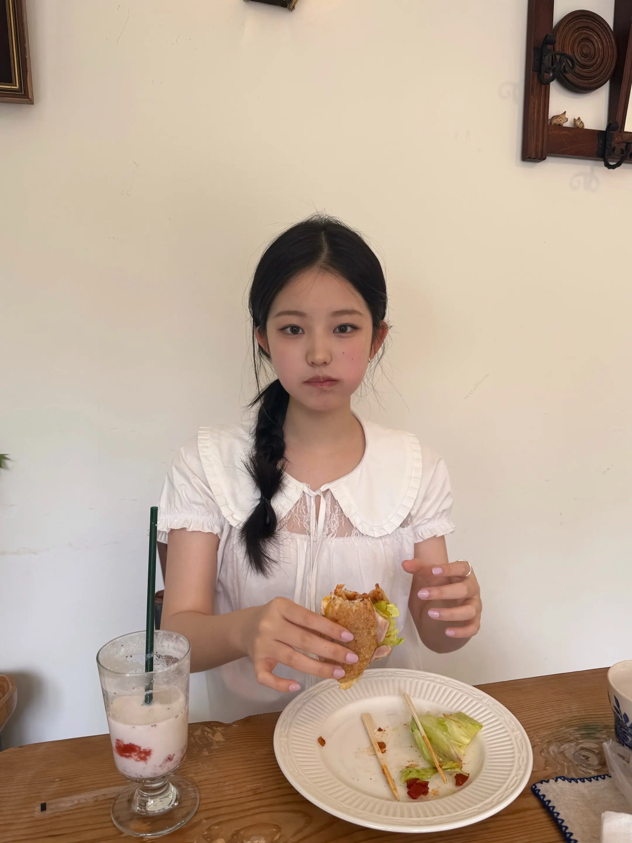 比起世界崩塌 我更怕你心酸皱眉