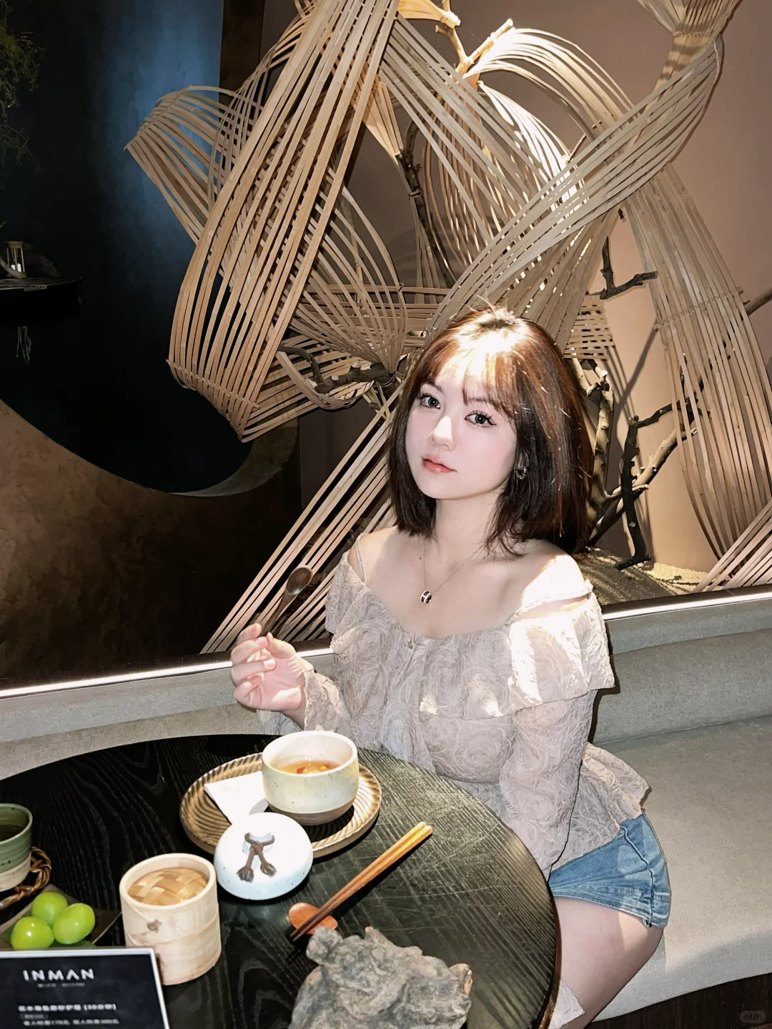 昆明｜白的发光