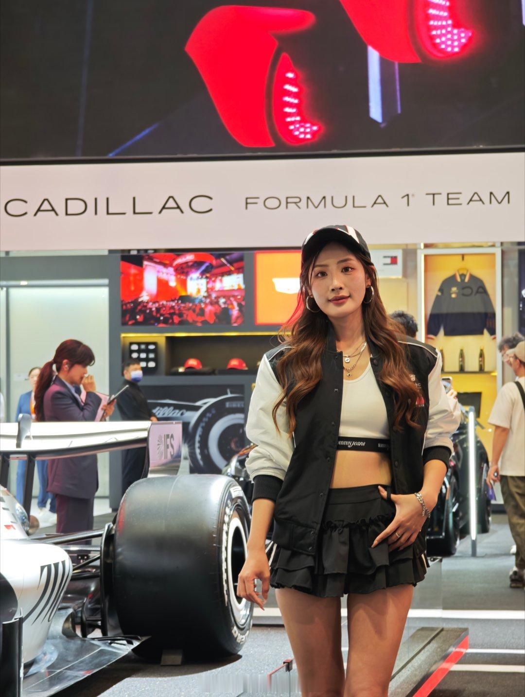 凱迪拉克的小姐姐！！！！太有品了！！！！！我都喜欢！2026北京车展