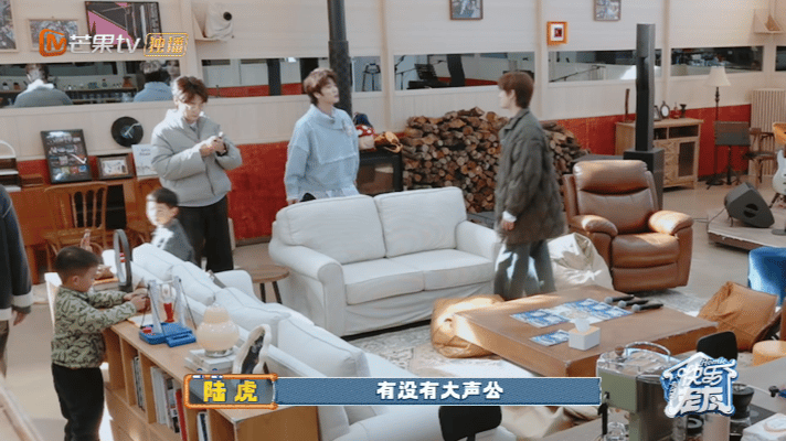 张远 南村群童欺我老无力张远在孩子这一块输得体无完肤，没想到有一天拼体力会输给一