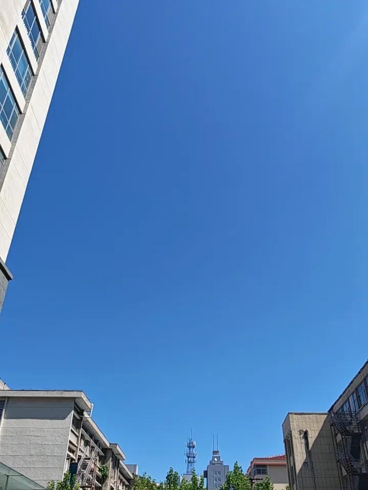 虽然赚的不多，但是每天一点点爷爷挺知足的，毕竟有总比没有的强吧！