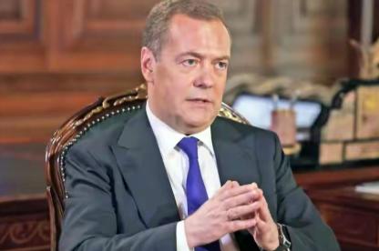 梅德韦杰夫发话了，俄罗斯的邻国今后要想加入欧盟就难了
当地时间4月3日，俄罗斯联