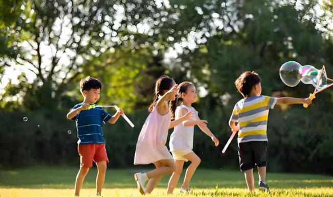 西方的快乐教育为什么在中国行不通？因为所有的学习和技能训练都是难受的，没有例外，