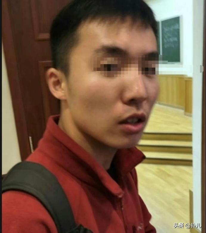莫斯科留学生“旭日旗”事件，与1904至1906年发生在东京留学生的“幻灯片”事
